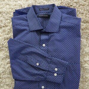 Tommy Hilfiger Men's Long Sleeve Button Down Dress Shirt Size Medium Blue Leafy